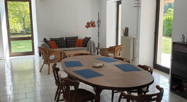 House with 2 rooms for 6 persons — photo 3