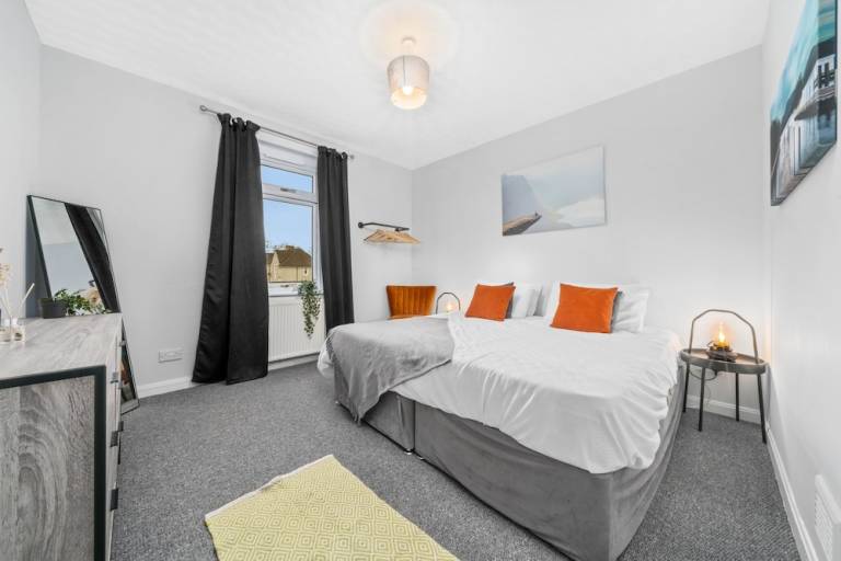 Apartment Motherwell