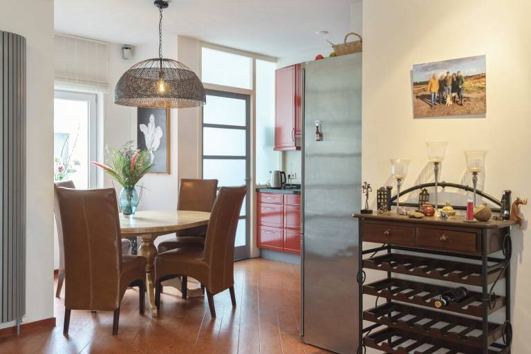Fully equipped beautiful house with yard | Pets are welcome — photo 4