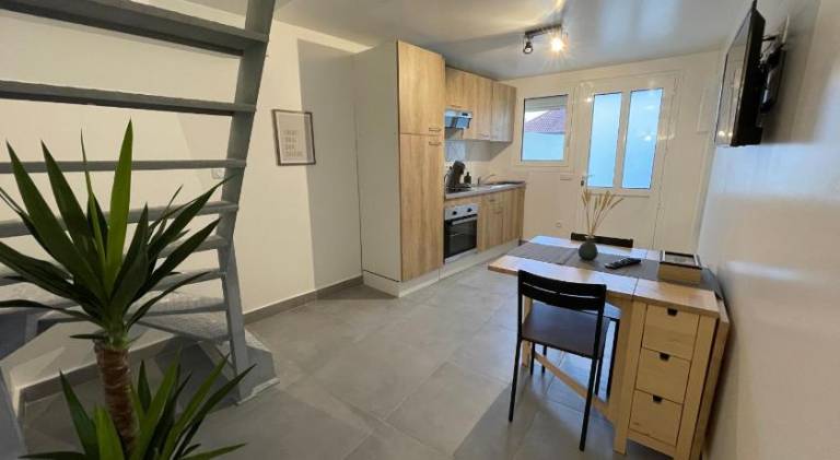 Charming holiday apartment | Dogs allowed in Meaux