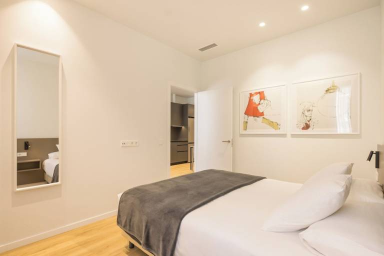 Aparthotel Ayora