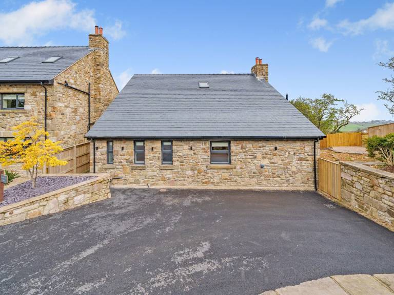 Cottage  Blackburn