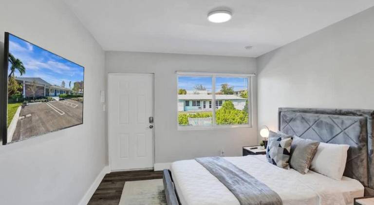 Charming holiday apartment | Beach nearby | Dogs allowed in Pompano Beach, FL