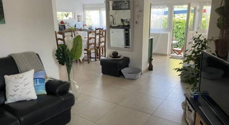 Lovely vacation home with pool | Pets allowed — photo 3