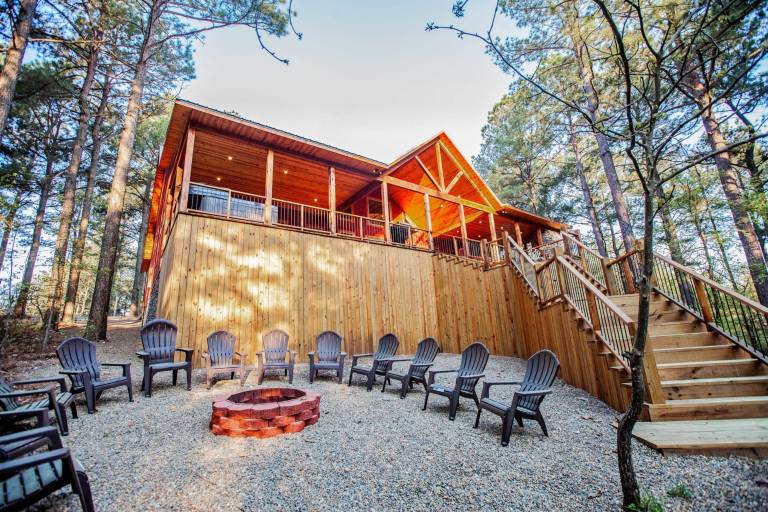 Cabin  Broken Bow