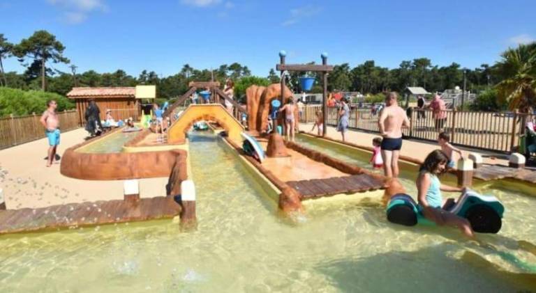 MOBILHOME 6-8 PERSONNES Camping LES VIVIERS 4 ETOILES CAP FERRET — photo 4