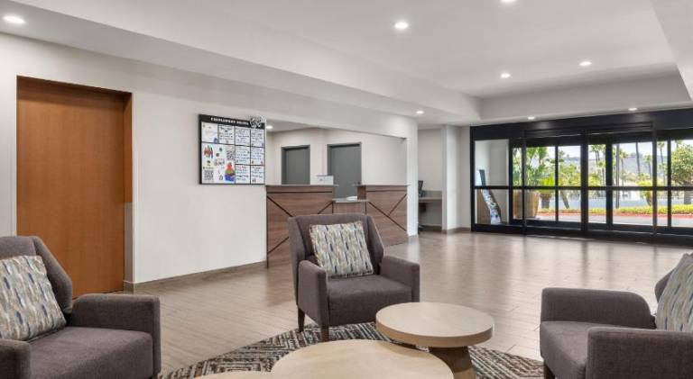 Candlewood Suites San Diego by IHG — photo 3
