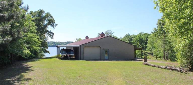 Cabin Many