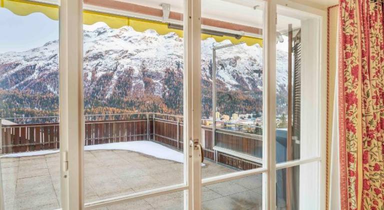 StMoritz Center Vintage Terrace 180 full lake view — photo 5