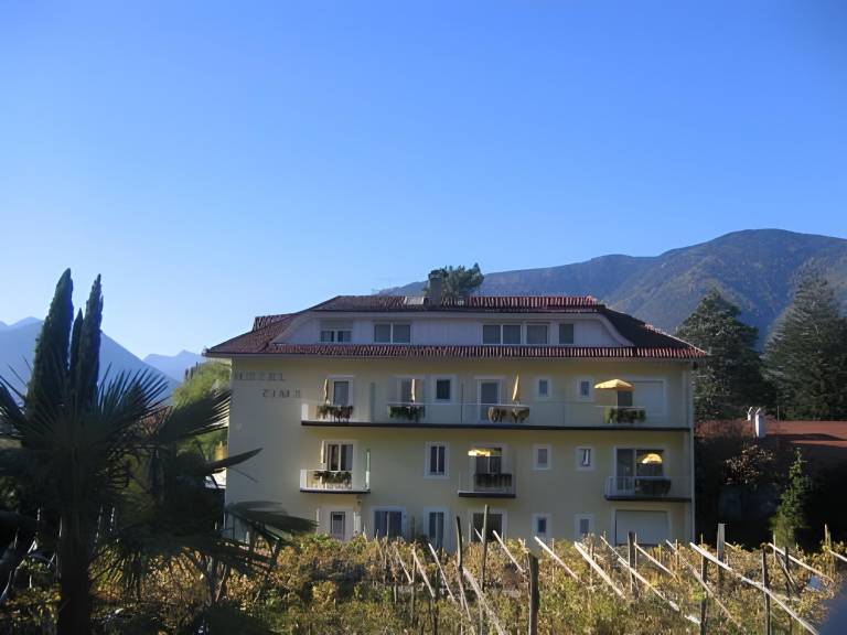 Hotel Zima in Merano