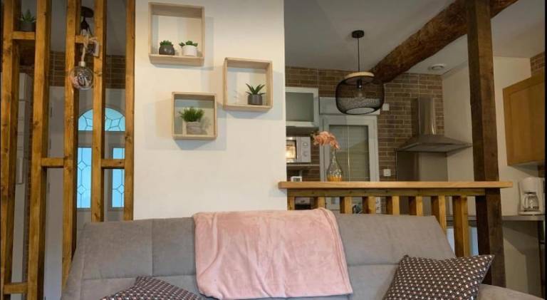 Charming vacation home | Pets allowed — photo 4
