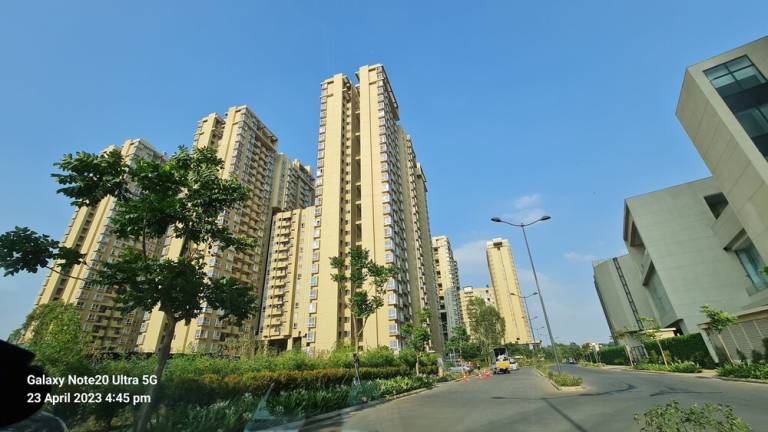Apartment  Hebbal Lake