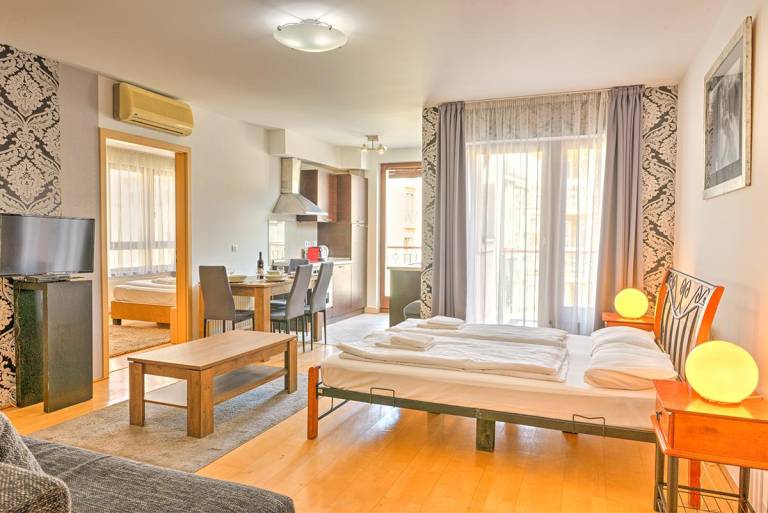 Apartment with pool | Near St. Stephen's Basilica — photo 2
