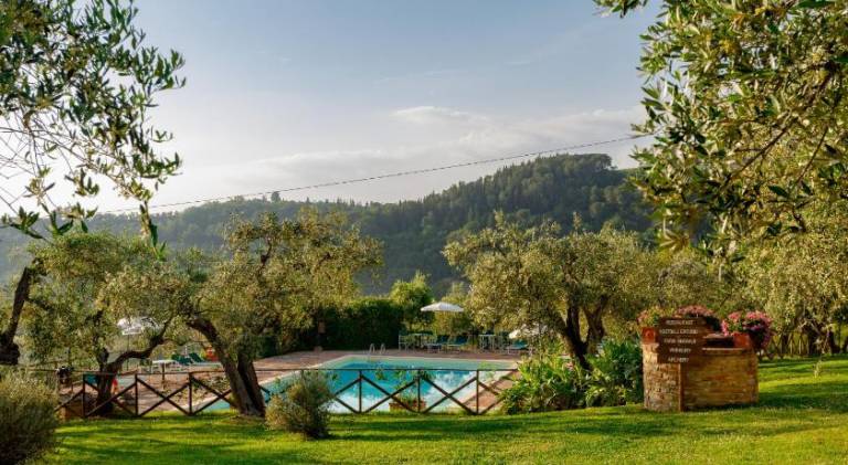 Farm with garden, BBQ & terrace | Pet-friendly in Montespertoli