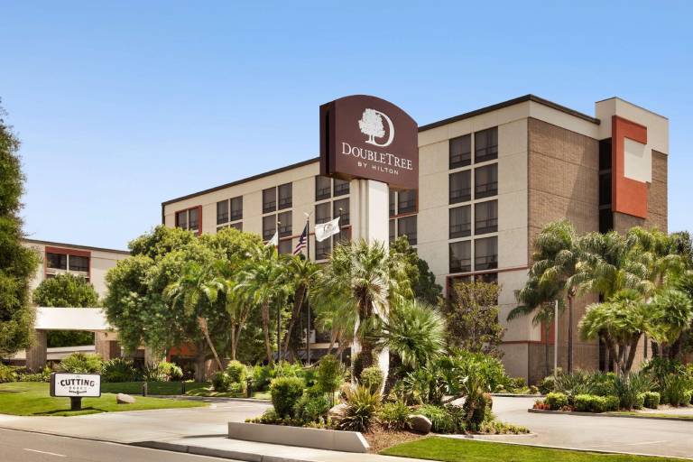 DoubleTree by Hilton San Bernardino — photo 2