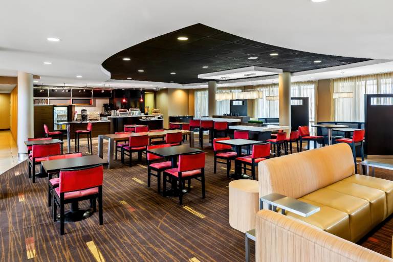 Sonesta Essential Junction City — photo 4