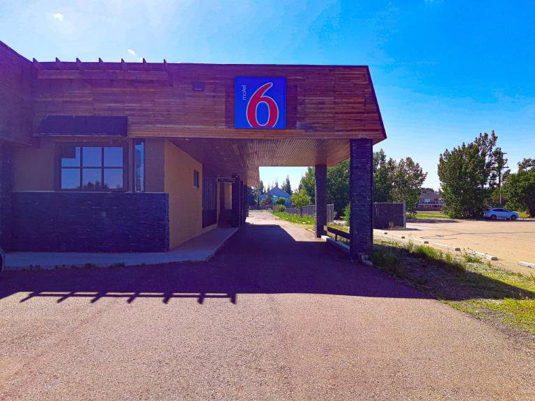 Motel 6 Brooks, AB in Brooks, AB