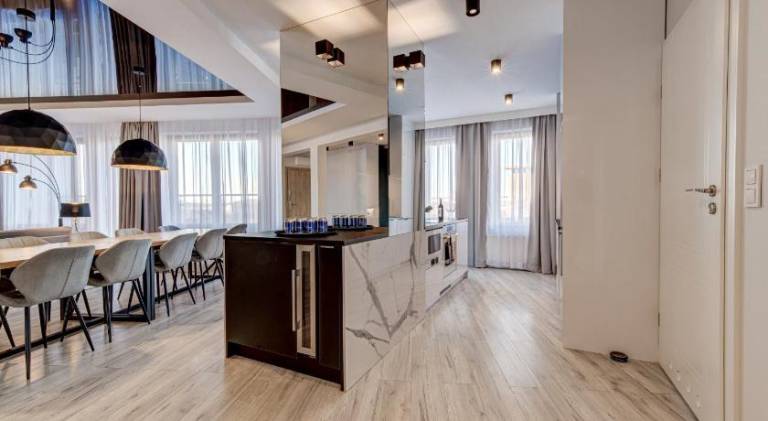 Serviced apartment with sauna, terrace & hot tub | Dogs allowed — photo 3