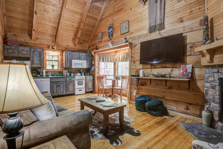 Secluded Sevierville Cabin w/ Hot Tub! in Sevierville, TN