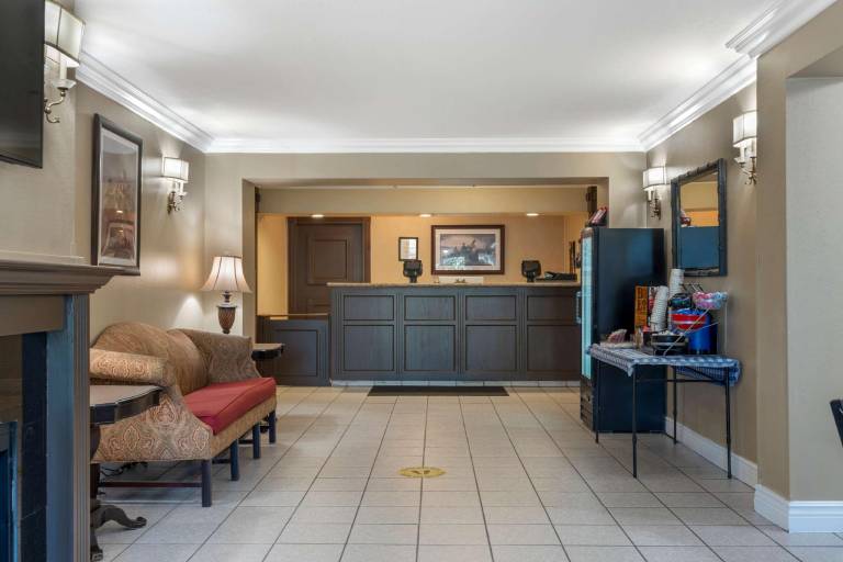 Best Western Colonial Inn — photo 3