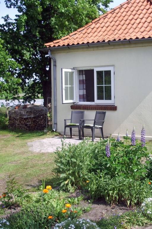 House with garden & terrace — photo 2