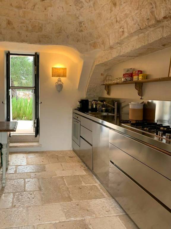 Vacation home with private pool, garden & grill — photo 5