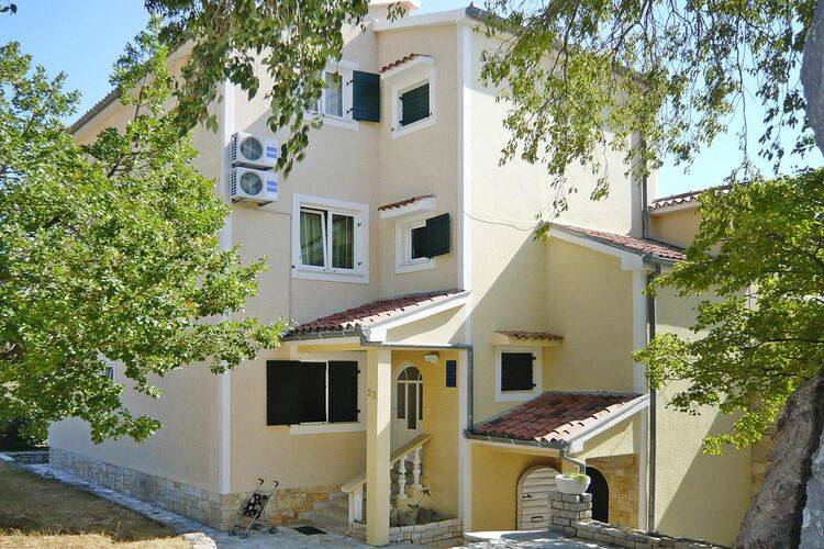 Apartment  Starigrad