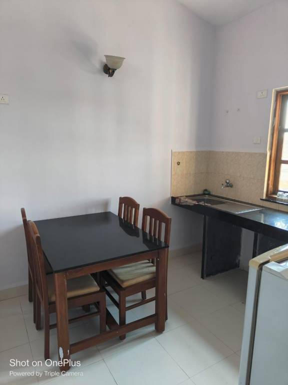 Holiday apartment with garden & pool | Perfect for remote work — photo 2