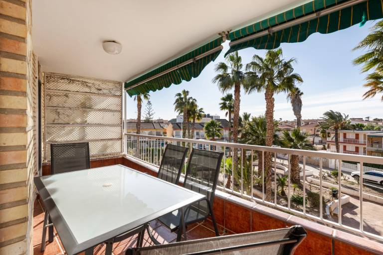 Rental apartment with terrace, yard & fast internet | Garden view in Murcia