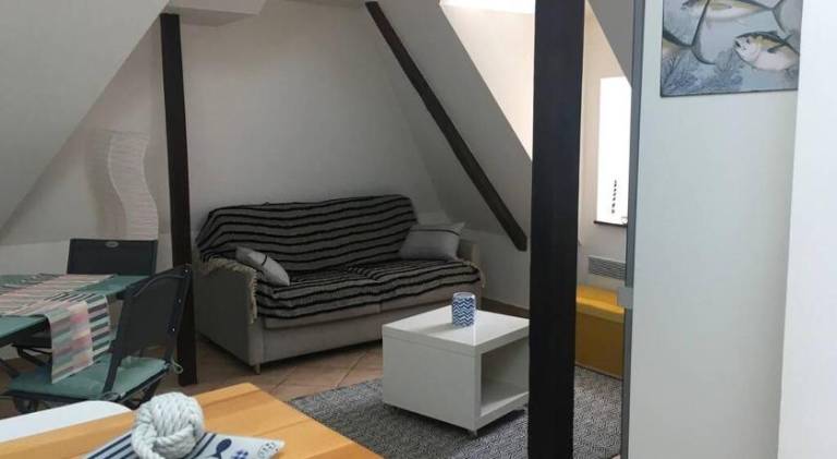 Holiday apartment with 1 room for 5 persons in Auray