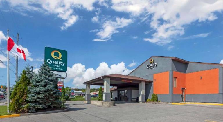 Quality Inn — photo 2