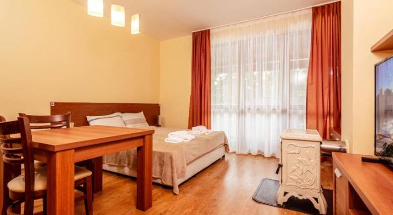 Serviced apartment with garden, sauna & patio | Pets are welcome — photo 2