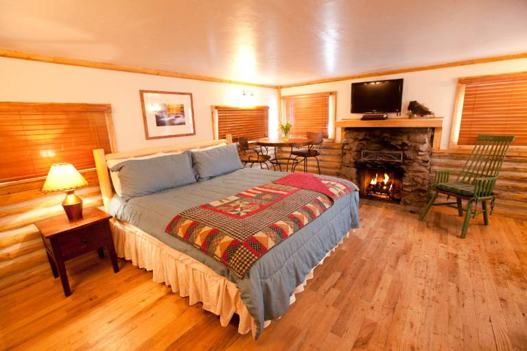 Colorado Cabin Adventures — photo 2