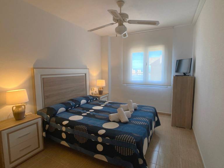 Rental apartment with garden, terrace & pool — photo 3