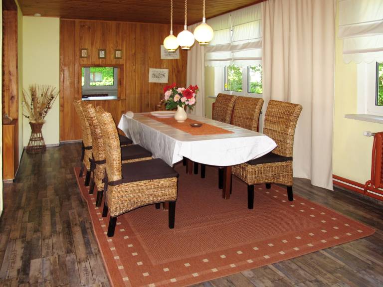 Vacation home with yard, grill & patio — photo 3