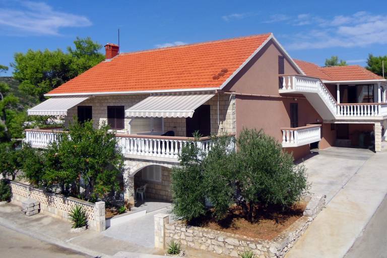 Apartma  Pupnatska Luka