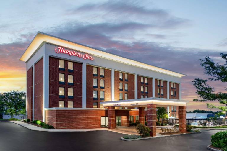 Hampton Inn Martinsburg — photo 2