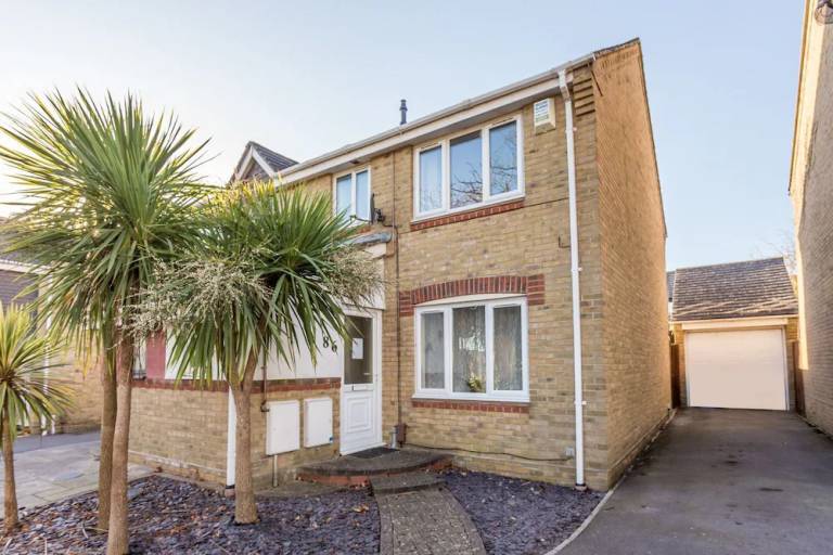 Apartment  Poole