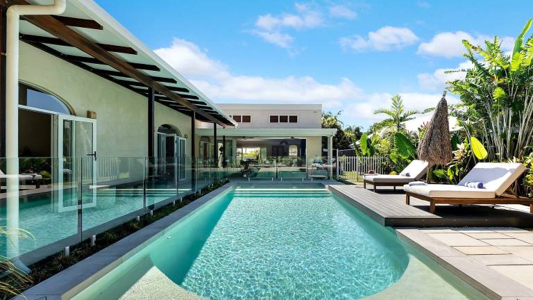 House  Trinity Beach