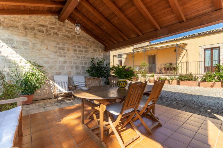 Apartment 'Il Flauto Magico' with Private Terrace, Wi-Fi and Air Conditioning — photo 3