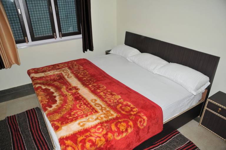 Private room  Ramnagar