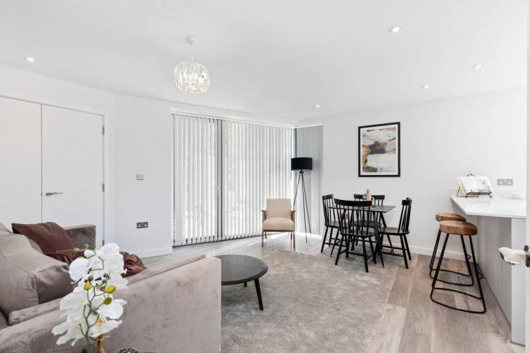 Apartment  Harrow