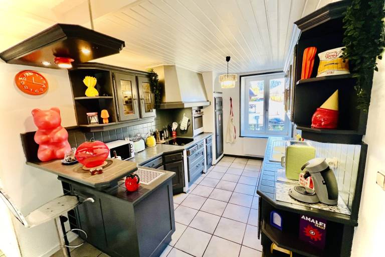 Apartment with 3 rooms for 5 persons — photo 4
