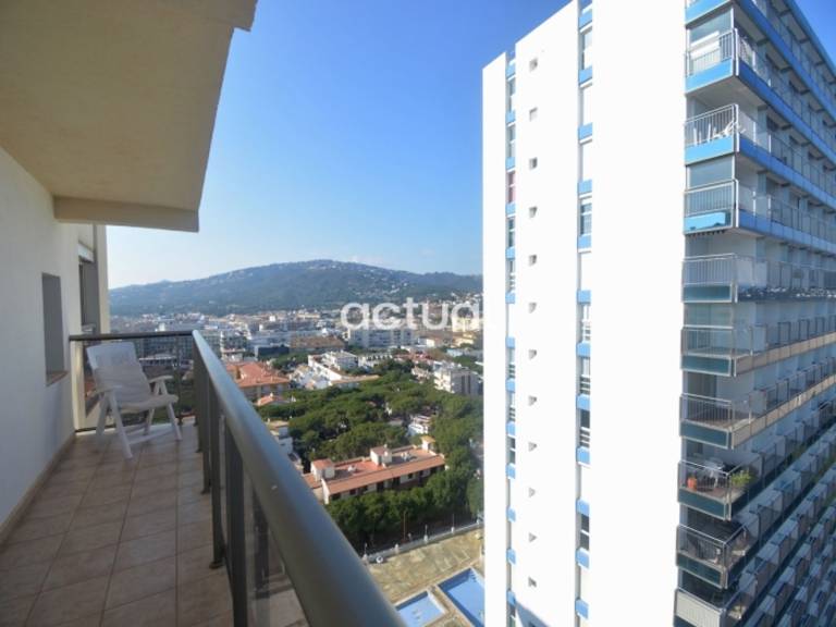 Apartment with 2 rooms for 6 persons — photo 3