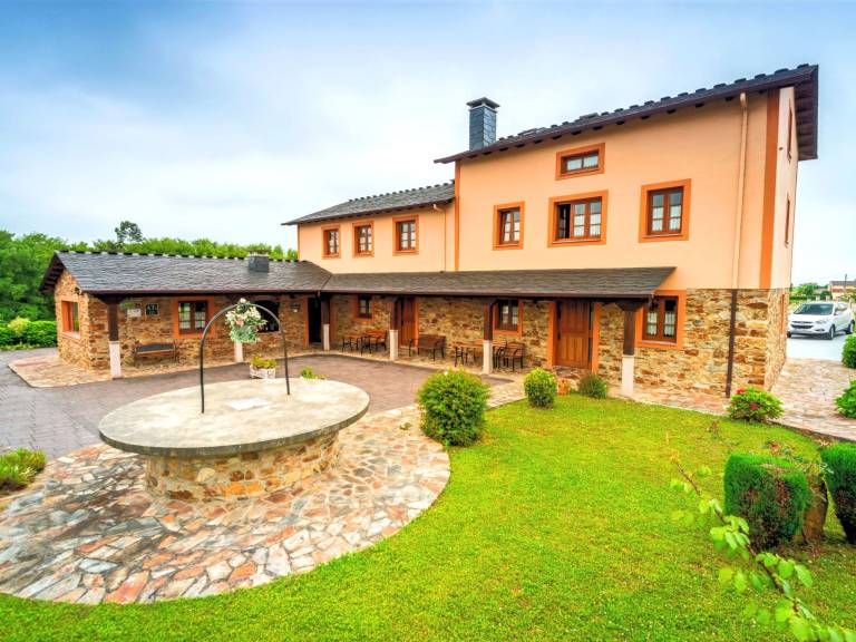 Ferienwohnung mit Pool in Tapia de Casariego, Atlantikküste Spanien f&uuml;r max. 4 Personen am Atlantik