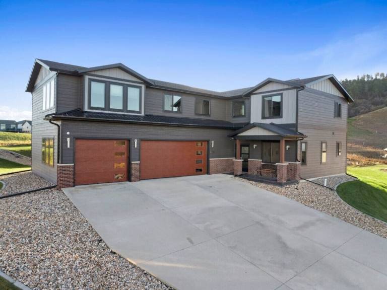House  Spearfish
