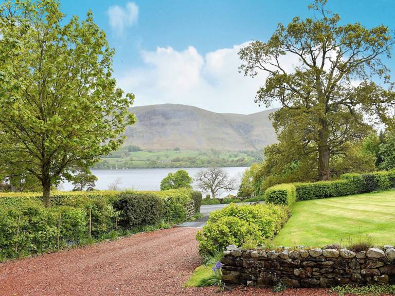 Cottage Watermillock