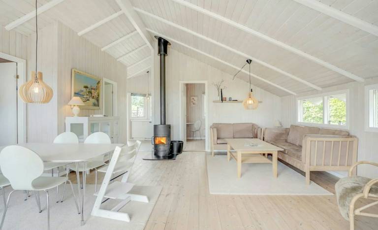 Bright house with sea view and a hot tub on Als — photo 2