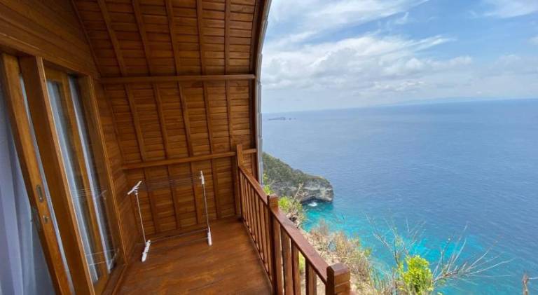 Suwehan Beach Cliff House — photo 4