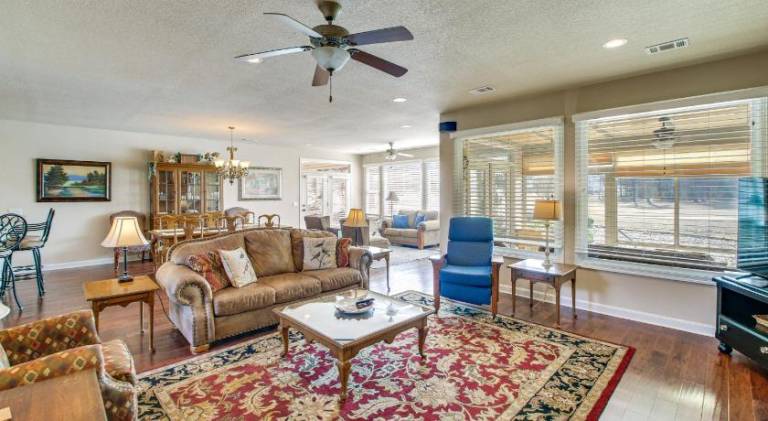 Wonderful house | Suitable for remote work | Pets are welcome in Hot Springs, AR